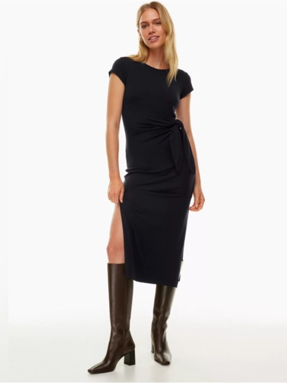 Aritzia Wilfred Fortune Maxi Dress in Black Jersey T Shirt Maxi size Small
